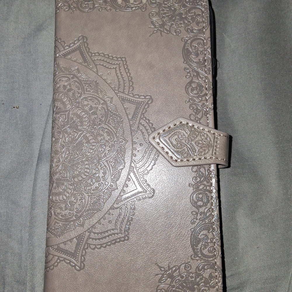 Elegant Gray Embossed Wallet